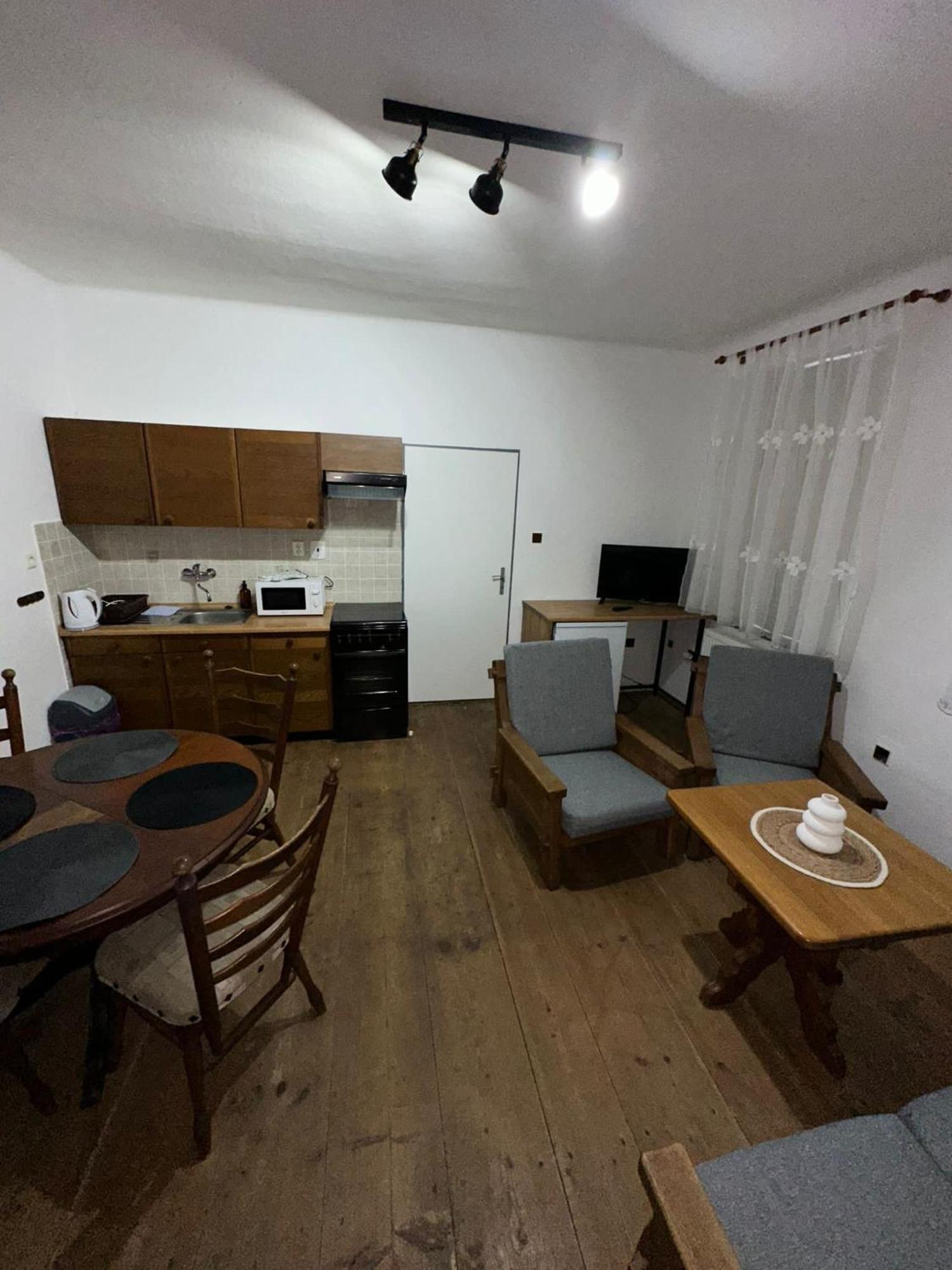 Apartment Dehtare